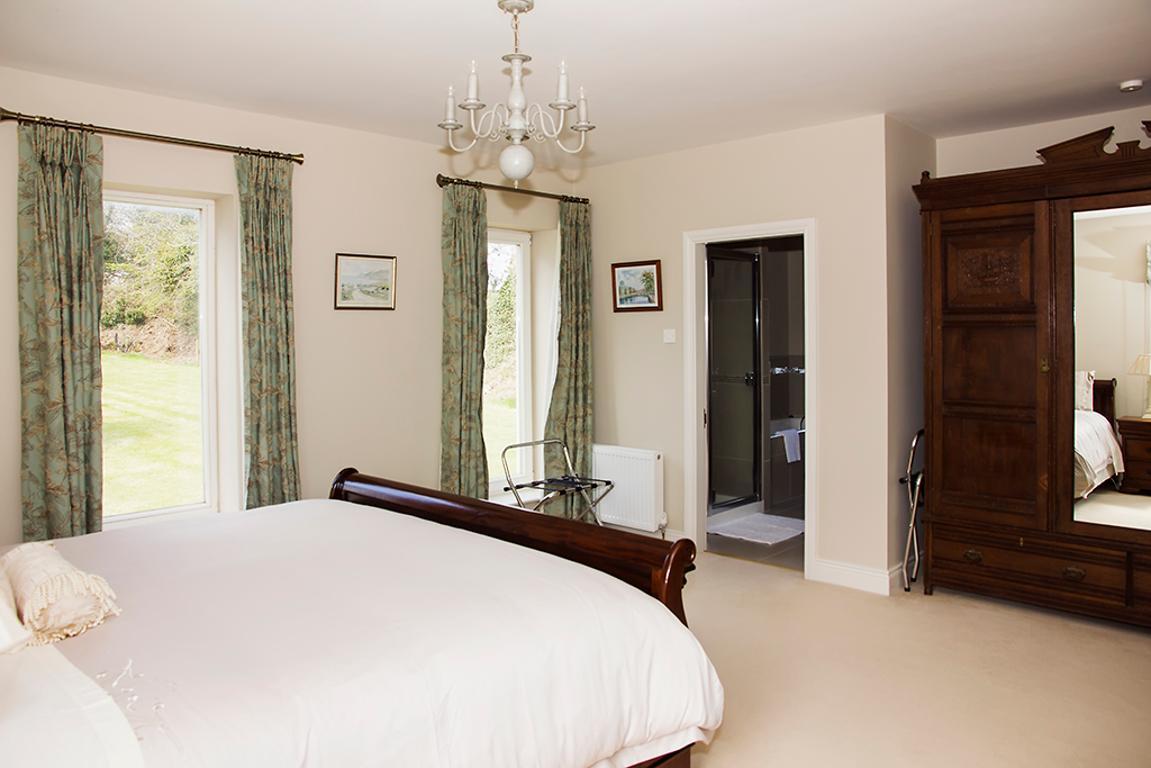 Ballinclea House Bed And Breakfast Brittas Bay Exteriör bild